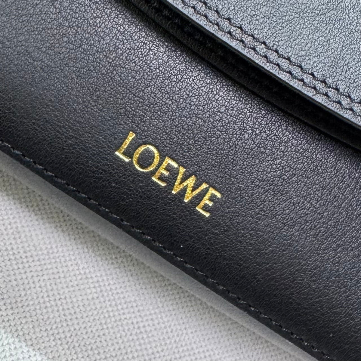 Loewe 2025 Ola 26 Bag Black Smooth Calfskin 274674