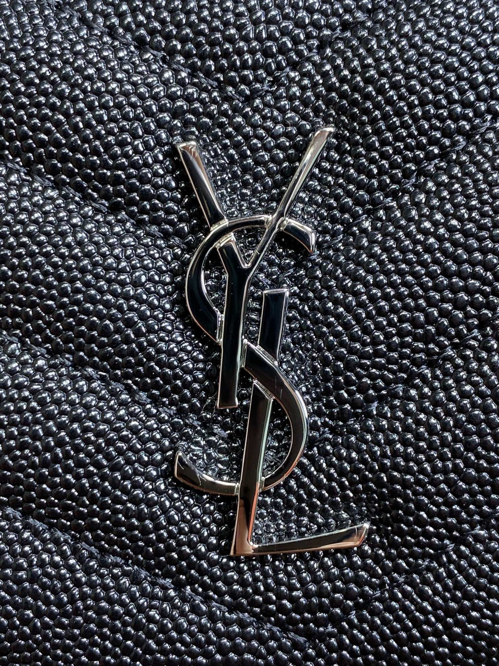 YSL Cassandre Matelassé Bi-Fold Wallet Black Caviar Cowhide Sliver HW