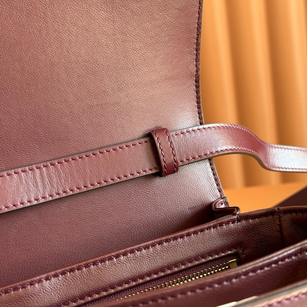 Gucci 2026 Siena Bag 25.5cm Red Gold Leather 277141