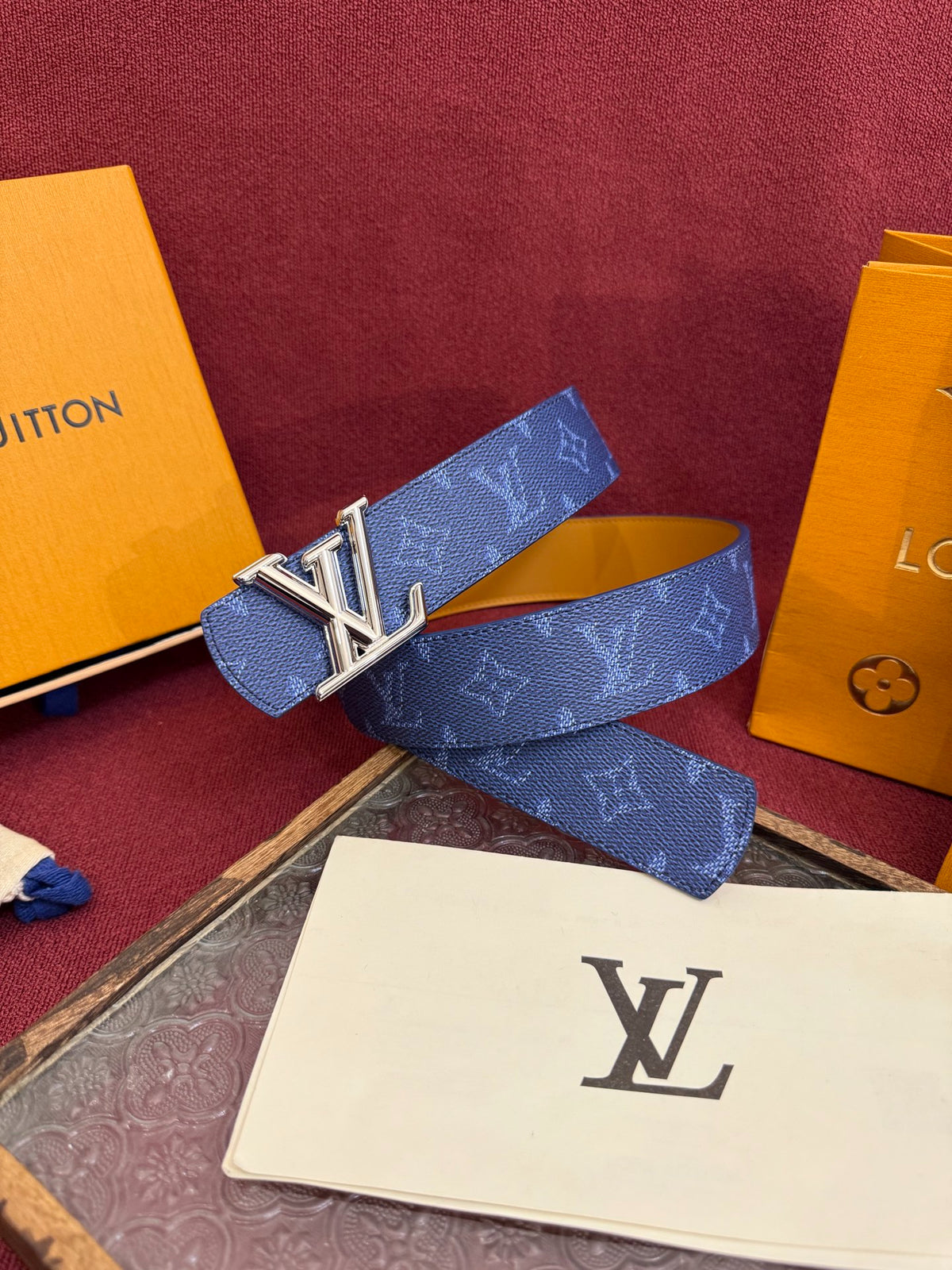 Louis Vuitton LV Dimension Monogram Heritage 40mm Reversible Belt