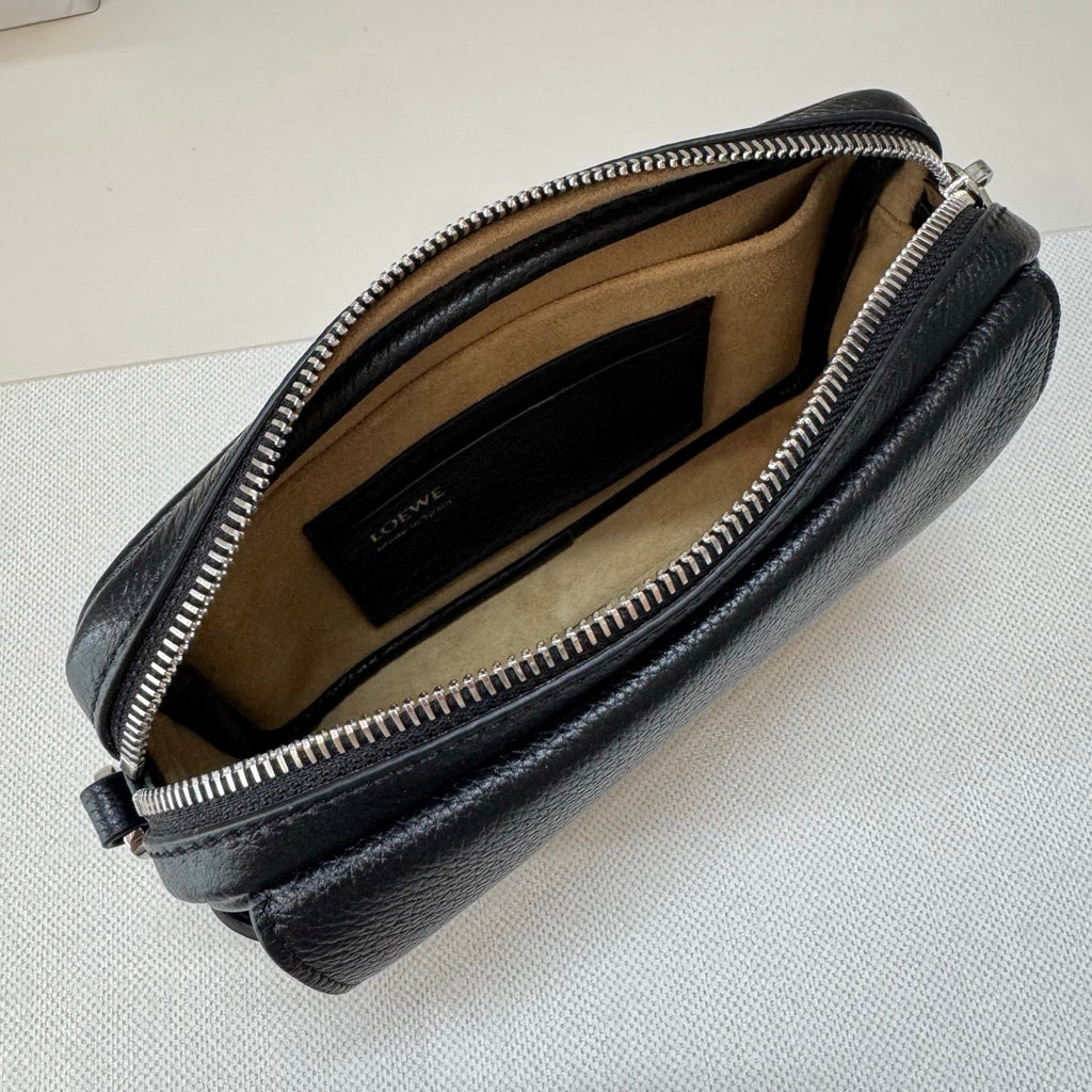 Loewe 2025 Small Pebble Messenger Bag Black Grained Calfskin 274592