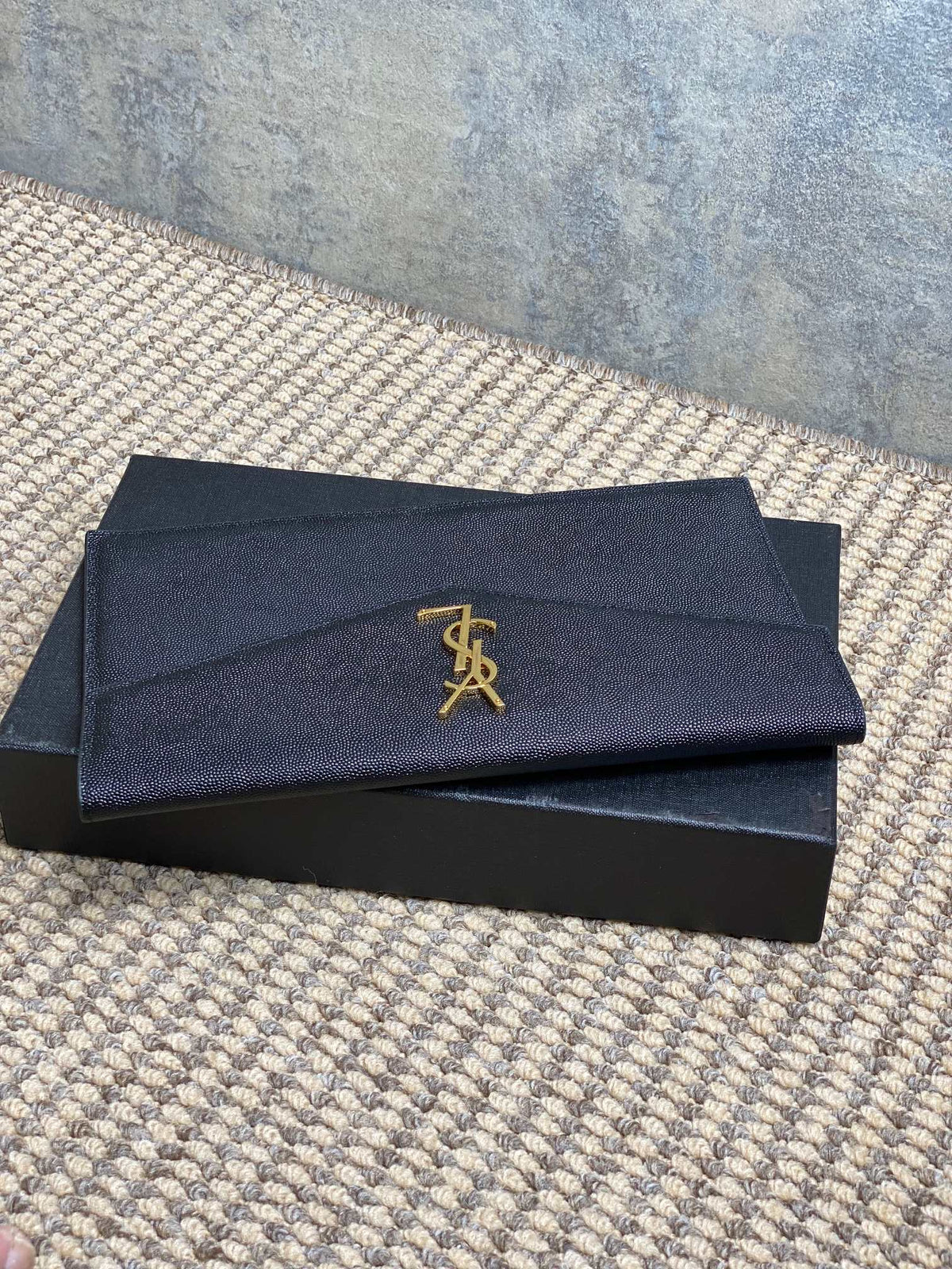 YSL 22s Uptown Pouch Clutch Bag Black Cowhide GHW