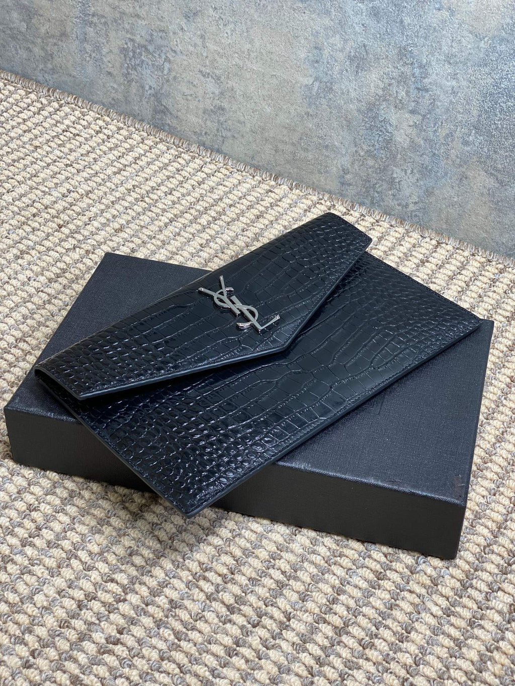 YSL 22s Uptown Pouch Clutch Bag Black Croc Embossed Leather Sliver HW