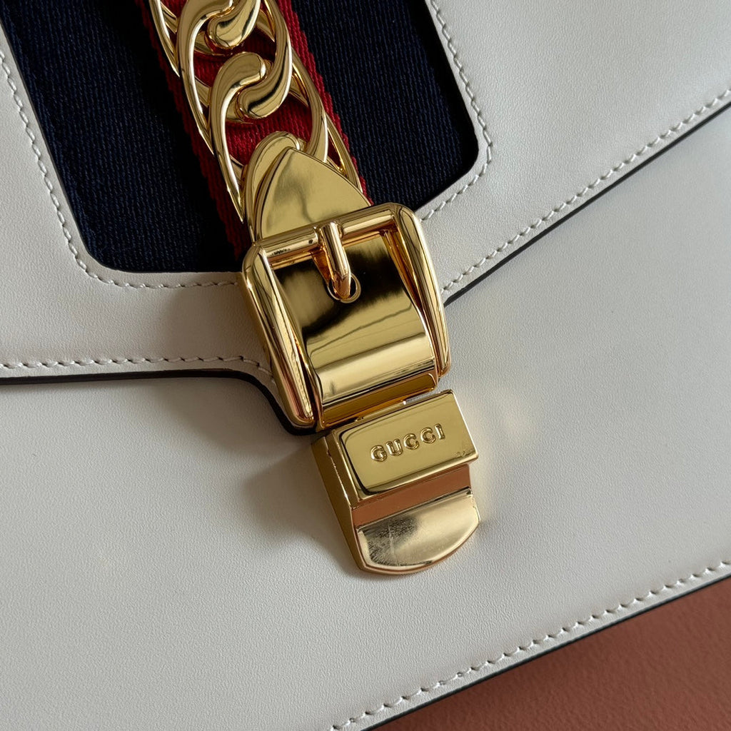 GG Sylvie Mini Chain Flap Bag White Lambskin 285219