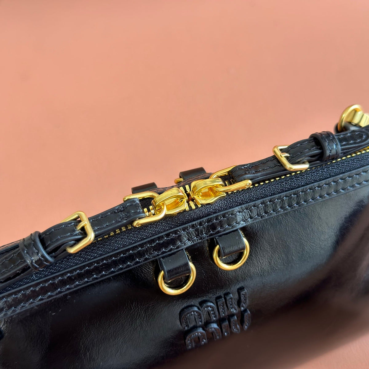 Miu Caprice Clutch  Black Leather 280753
