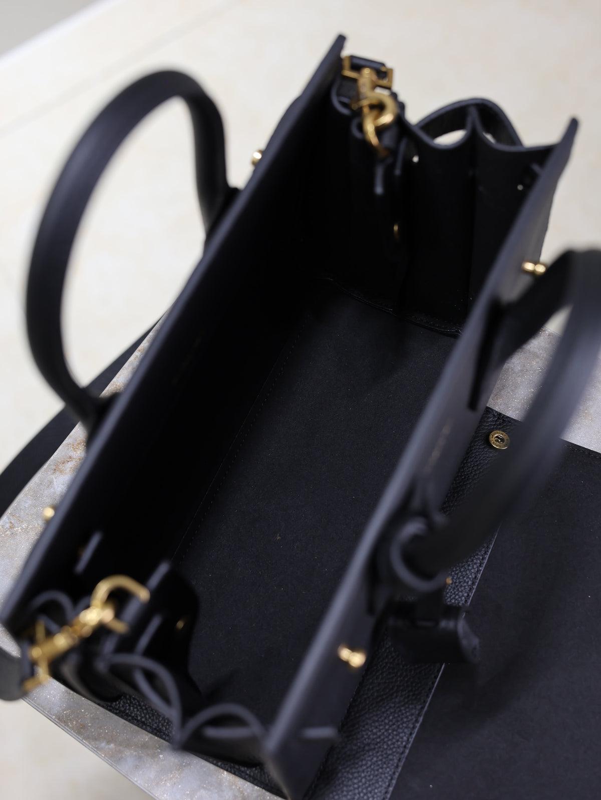 Prada Sac De Jour Nano 26cm Black Grain Cowhide GHW