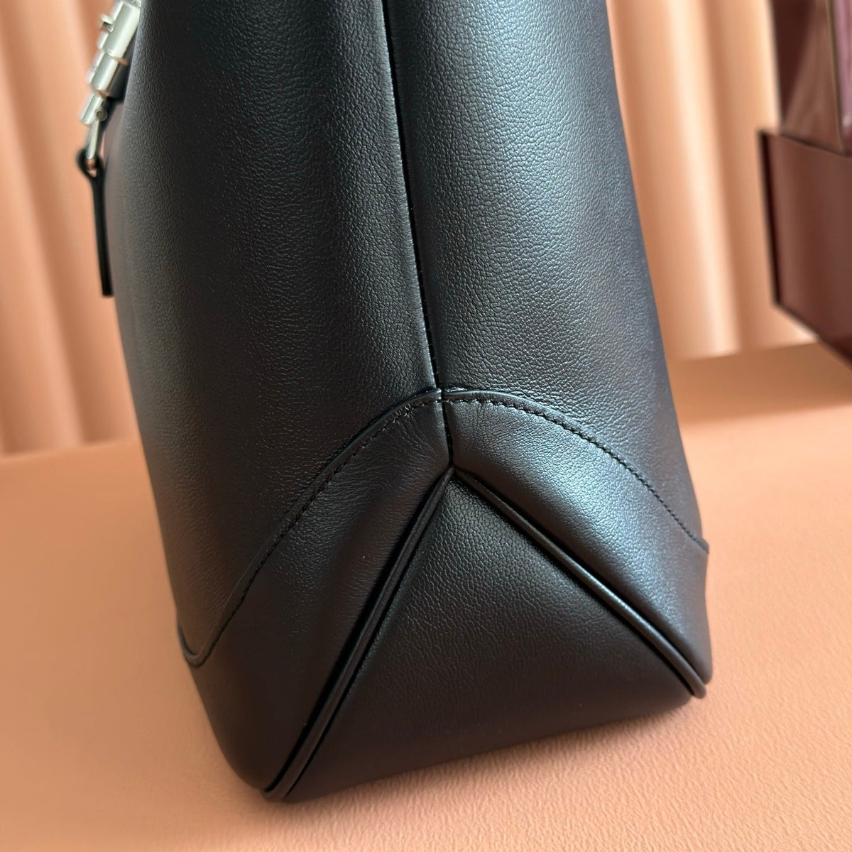 GG Jackie Medium Tote Bag Black Lambskin