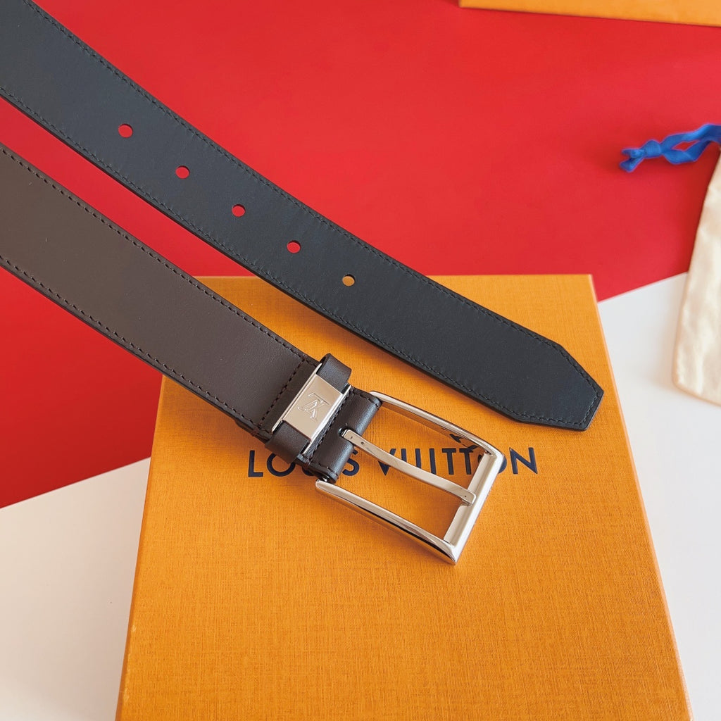 Louis Vuitton Classic 35mm Reversible Belt in Smooth Calf Leather with LV-engraved Silver Buckle