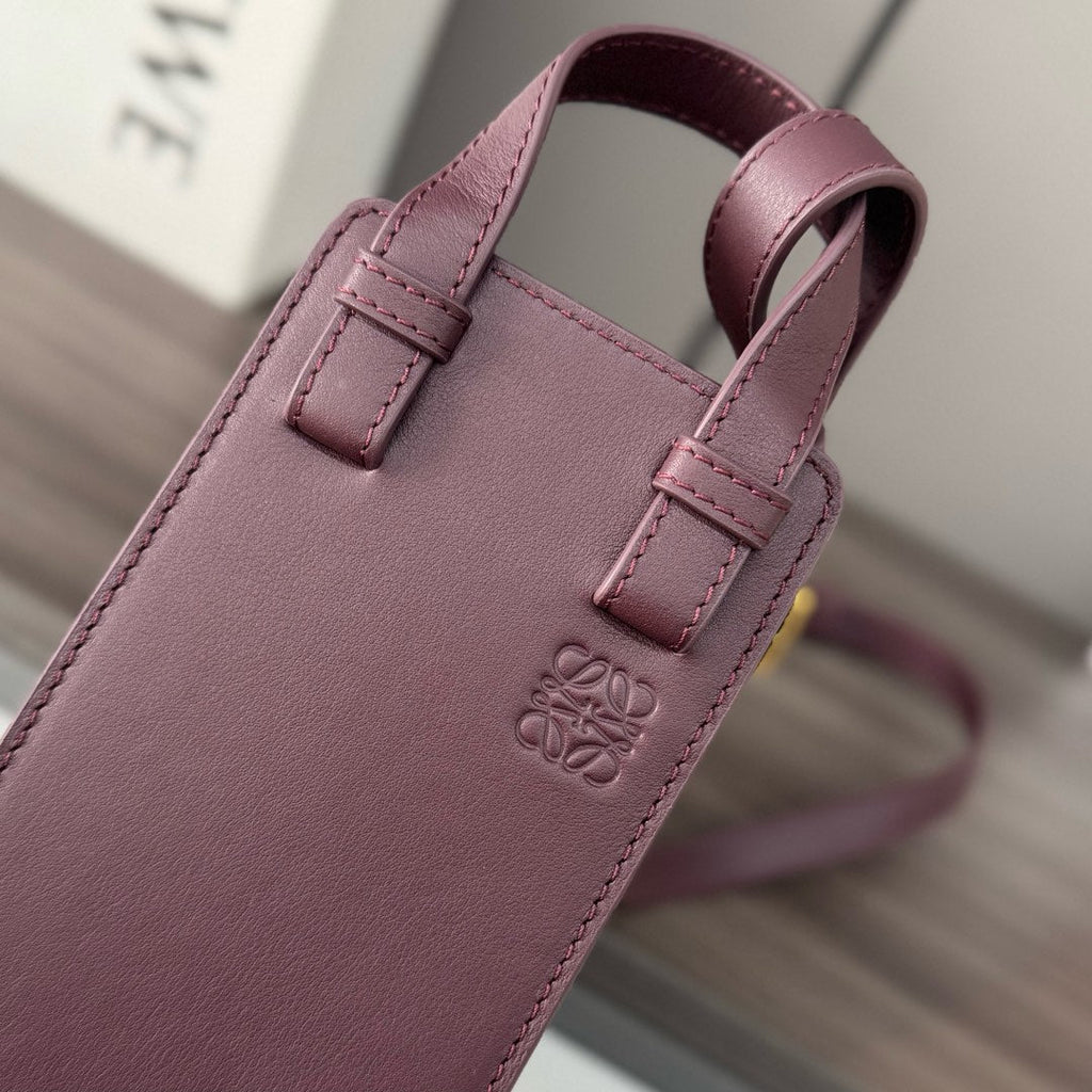 Loewe Hammock Slice Bag Reddish-Brown Shiny Calfskin