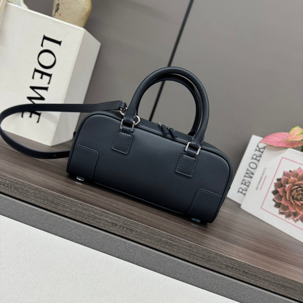 Loewe Amazona 23 Cropped Bag Black - Gray Shiny Calfskin