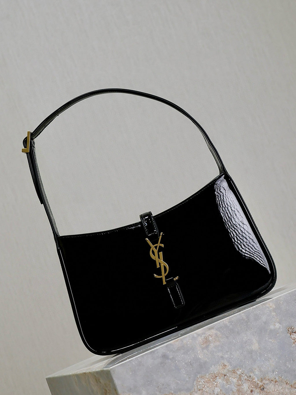 YSL 2025 Le5A7 Bag 25cm Black Gold Patent Leather