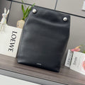 Loewe Pebble Hobo Chocolate Smooth Calfskin