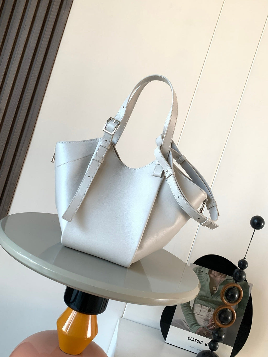 Loewe Hammock Bag 15 cm White Calfskin
