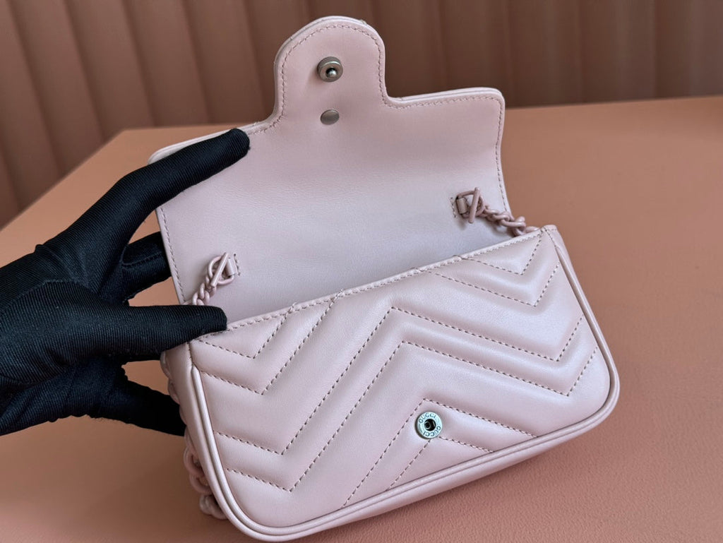 Gucci GG Marmont 16.5 Bag All Pink Calfskin 248346