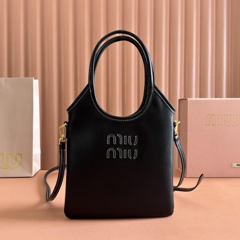 IVY Tote Bag 20 Black Leather 239728