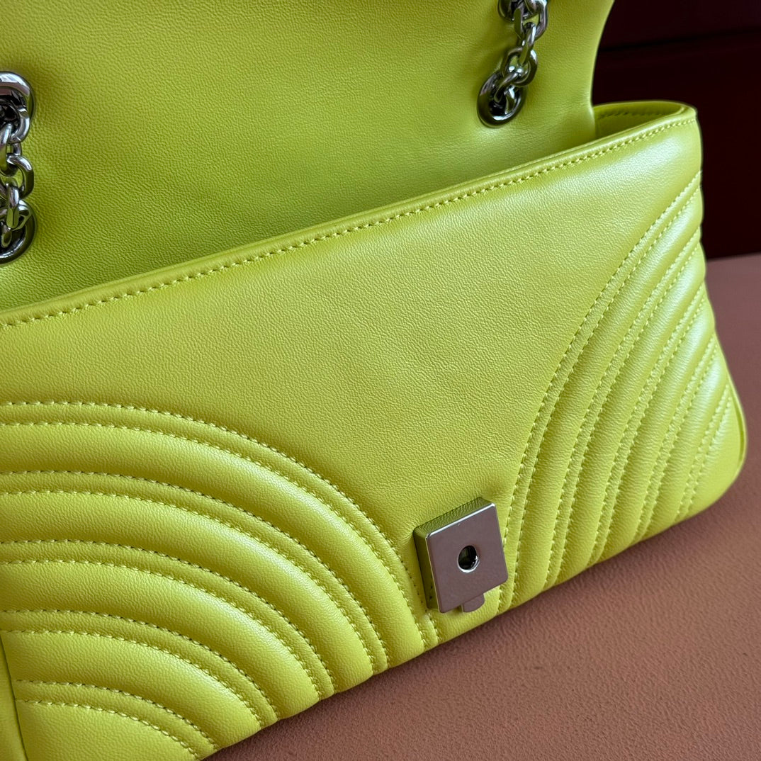Gucci GG Marmont Bag Yellow Sheepskin 250855