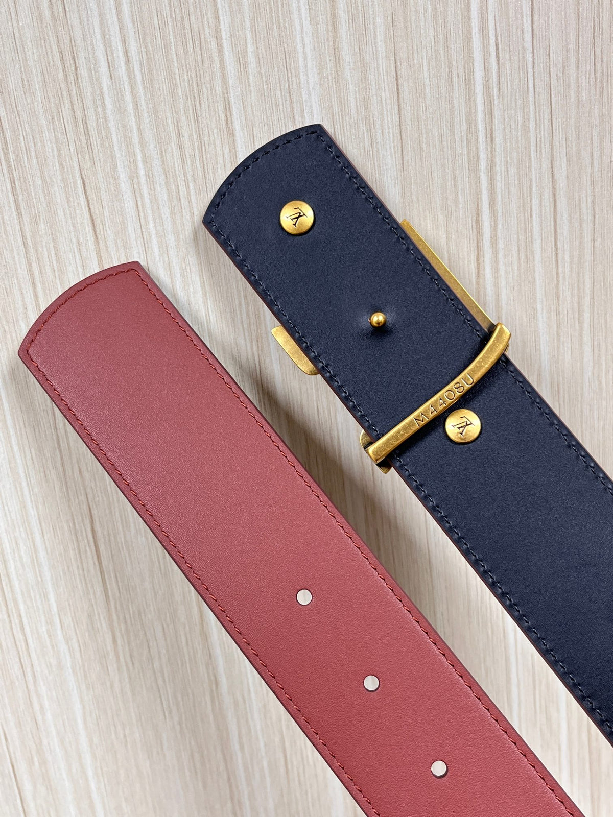 Louis Vuitton LV Dimension Drift Flower Studs 40mm Reversible Belt