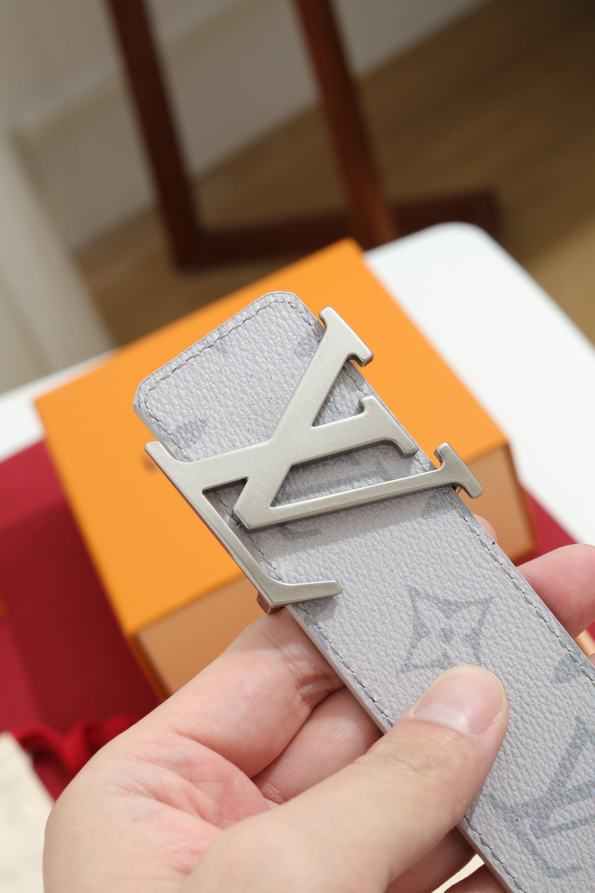 Louis Vuitton LV Initials Monogram Reflective 40MM Reversible Belt Grey