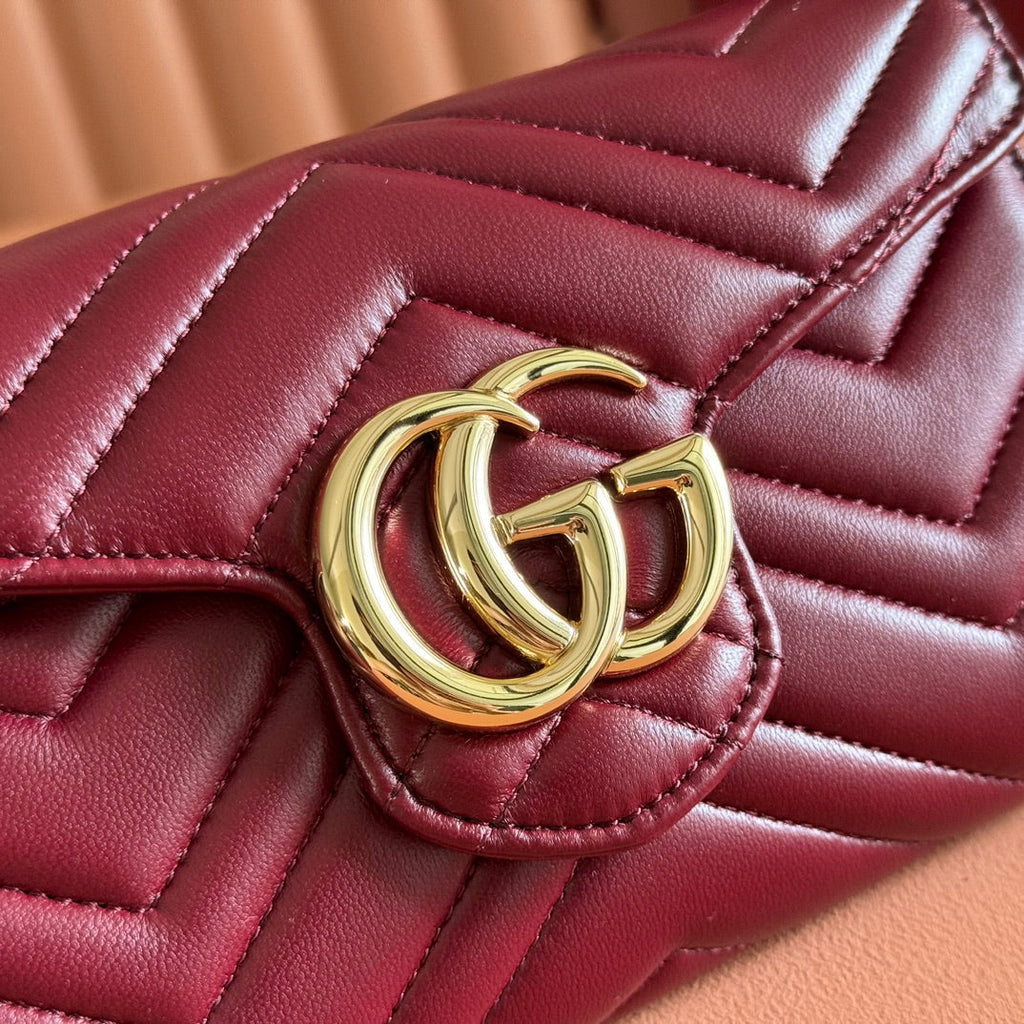 Gucci Marmont Chain Wallet Rosso Ancora Red Cowhide 254968