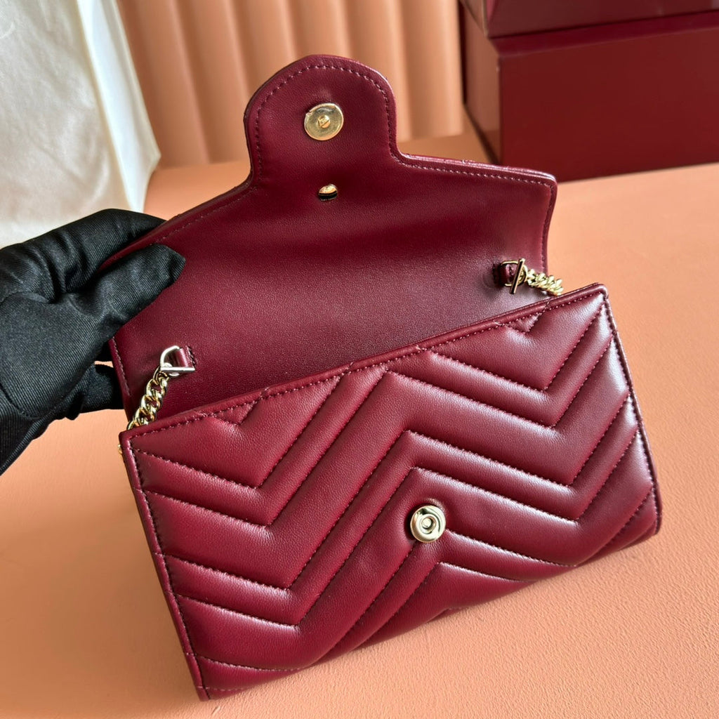 Gucci Marmont Chain Wallet Rosso Ancora Red Cowhide 254968