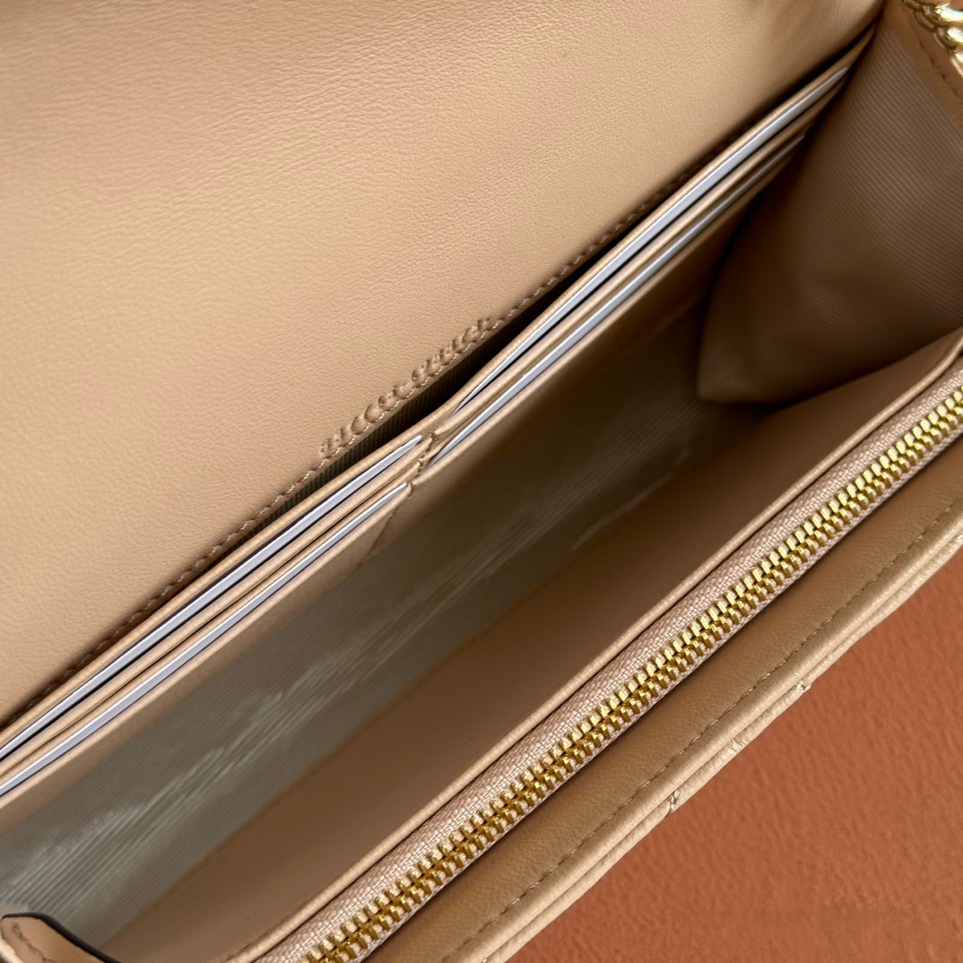 Gucci Marmont Chain Wallet Beige Cowhide 254972