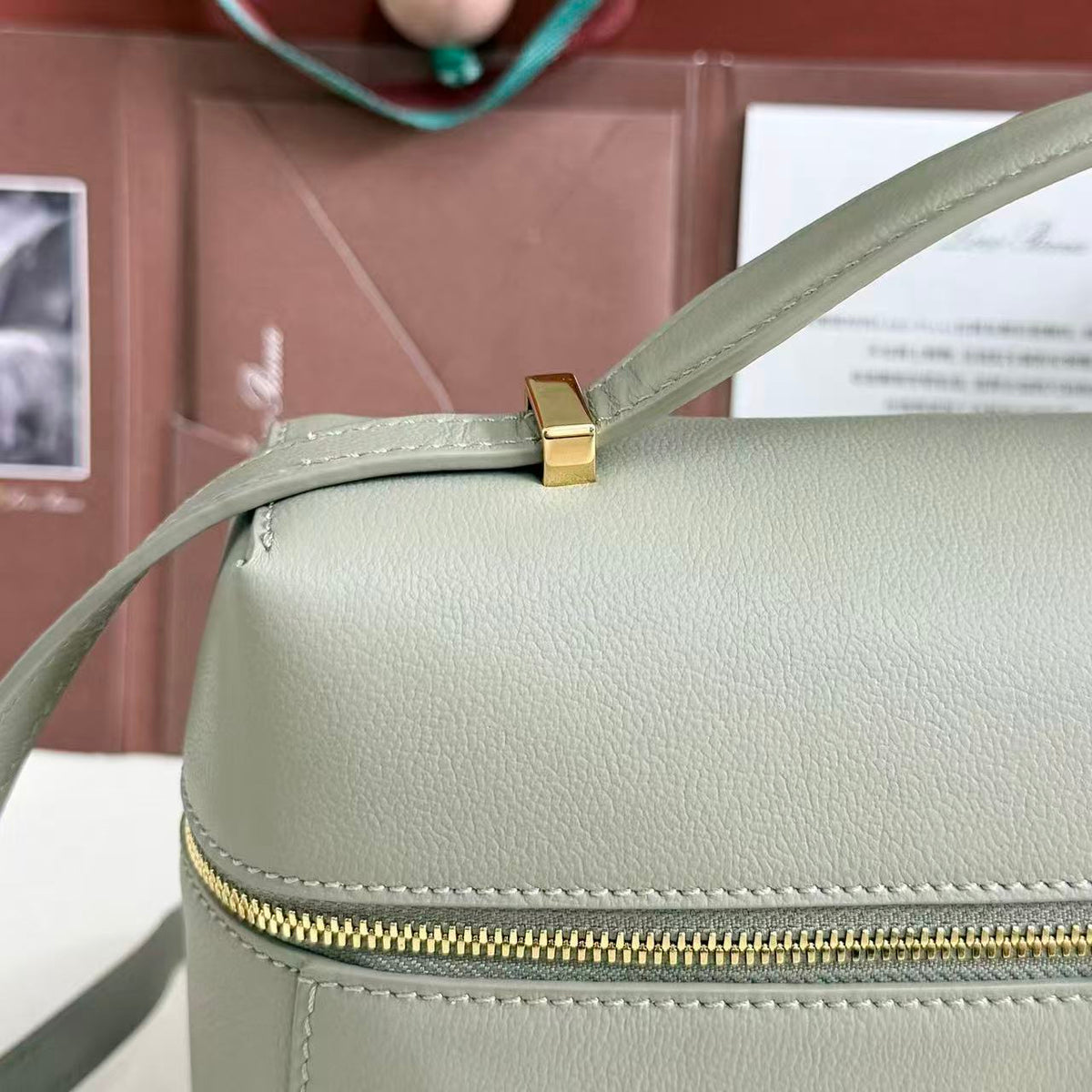 LP Extra Bag 27 Light Green Calfskin