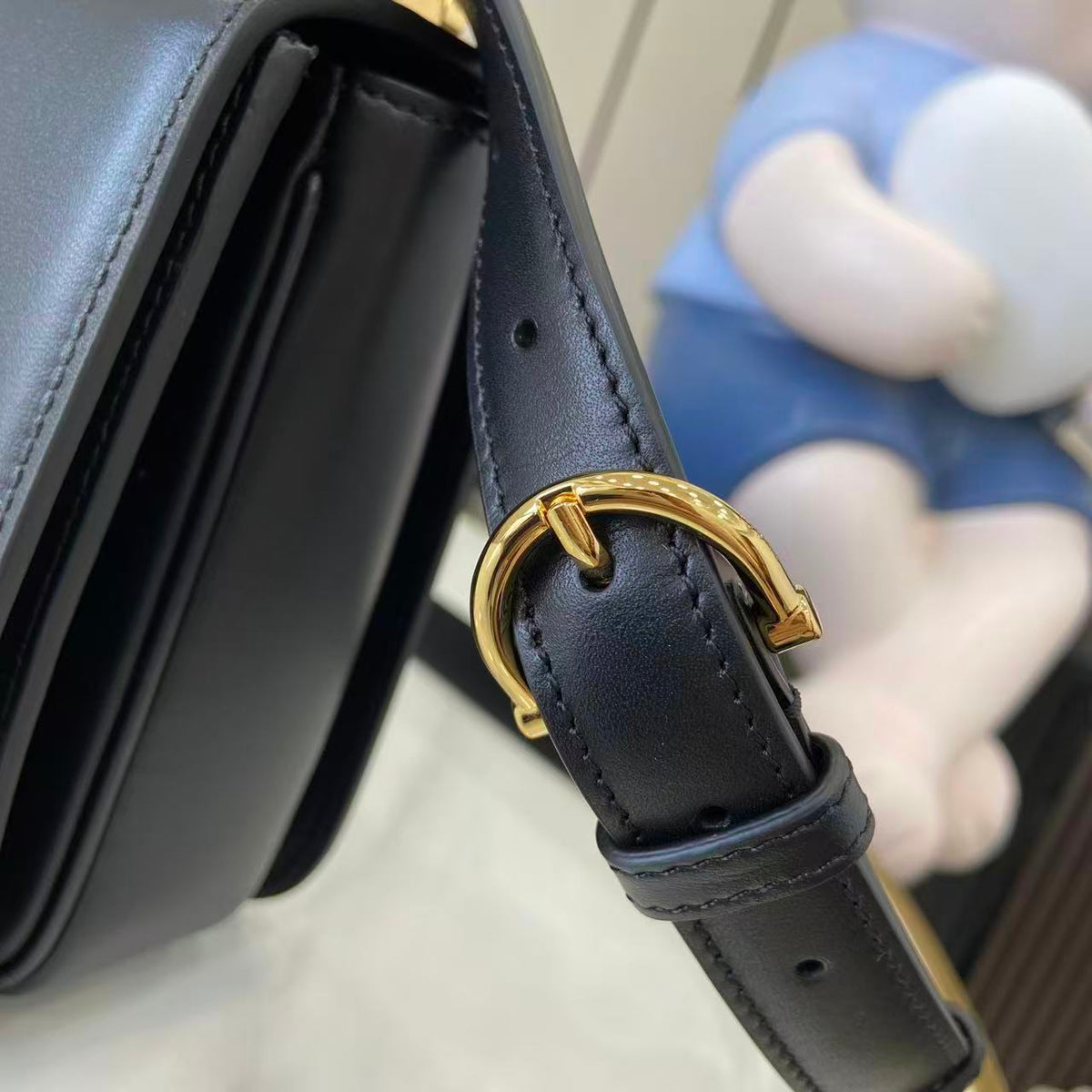 Gucci 25 Siena Bag 22.5cm  Black Gold Leather 292363