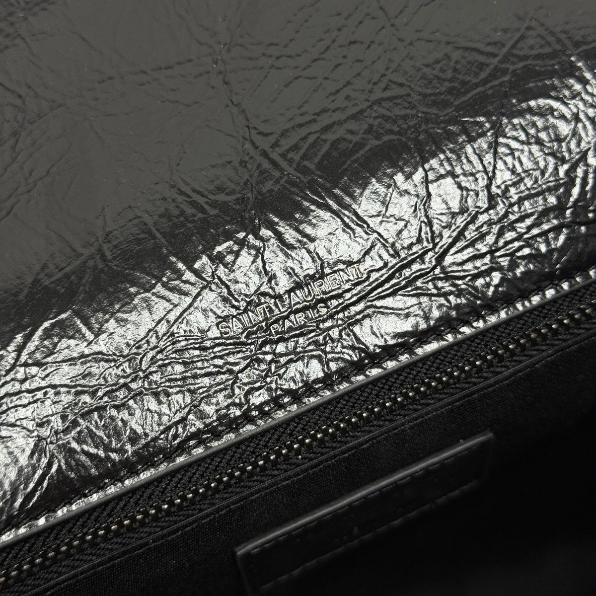 YSL Niki Shoulder Bag 28cm Black Elephant Leather 285506