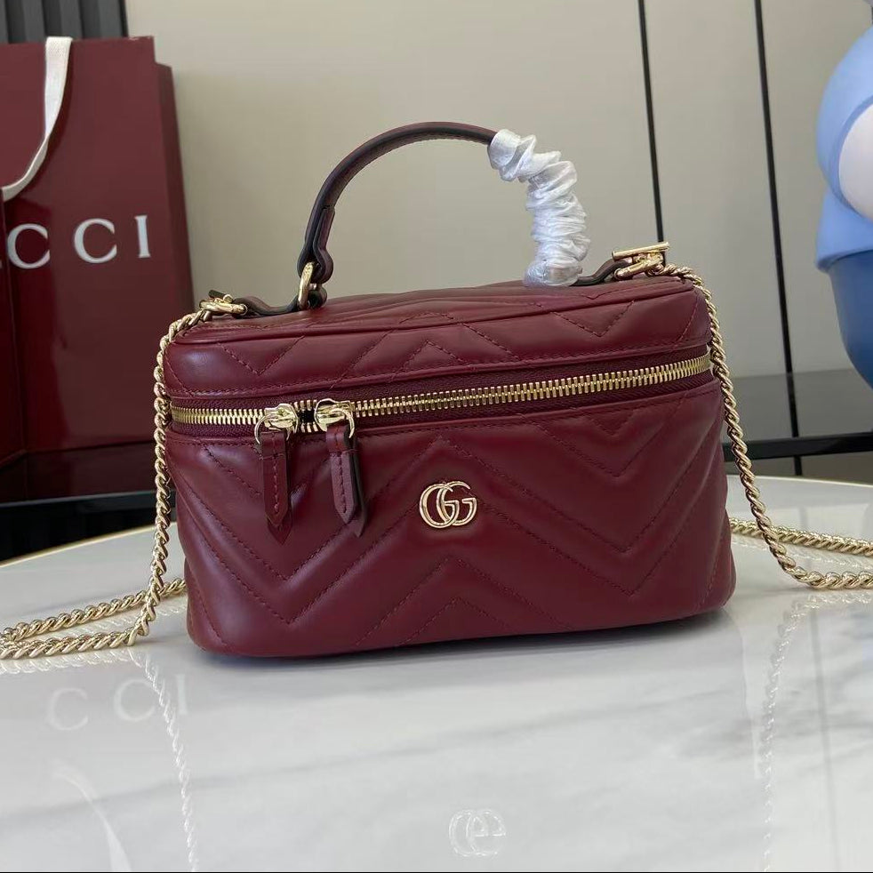 Gucci 25 Marmont Vanity Bag Rosso Ancora Red Cowhide 294900