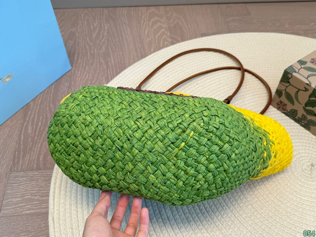 LOE SMALL ANAGRAM BASKET 28 BAG IN YELLOW MIX GREEN IRACA PALM AND CALFSKIN