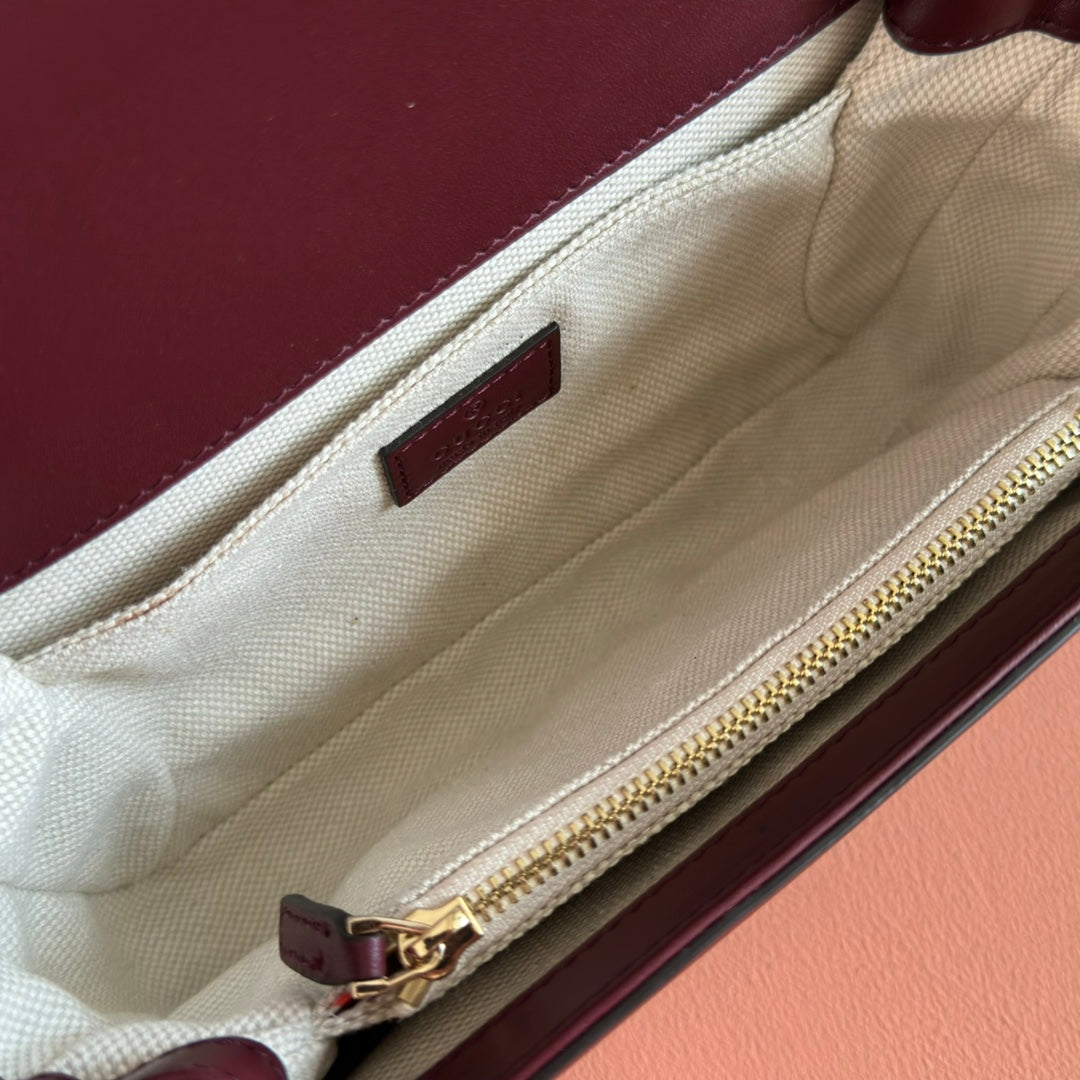 GG Go Small Shoulder Bag Dark Burgundy Cafskin 272153