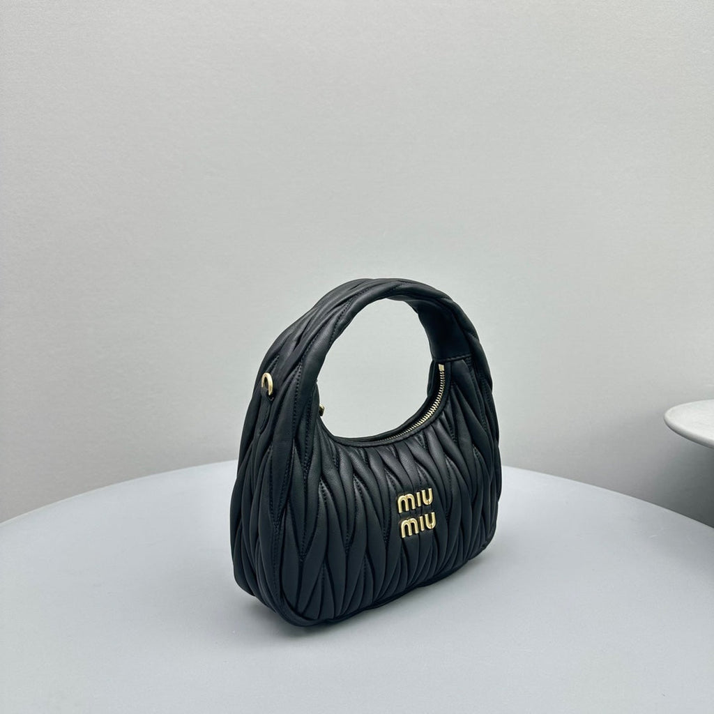 MINI HOBO 20 BAG IN BLACK LAMBSKIN