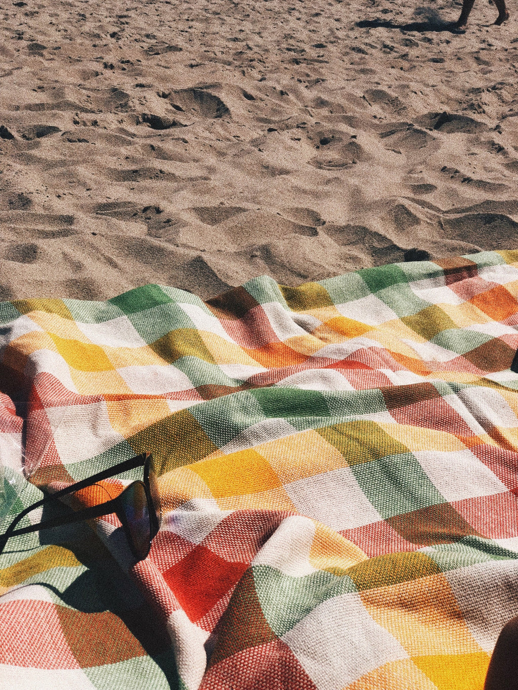 Linen Beach Blanket, Plaid Picnic Blanket (59x53 inches)