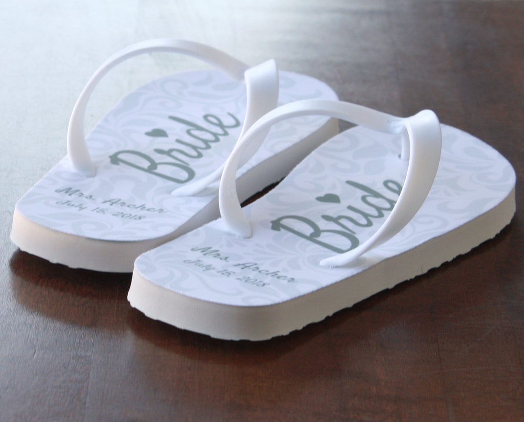 Personalized Bride flip flops - Custom Wedding Sandals with Name / Date, Ivory Bottom Soles