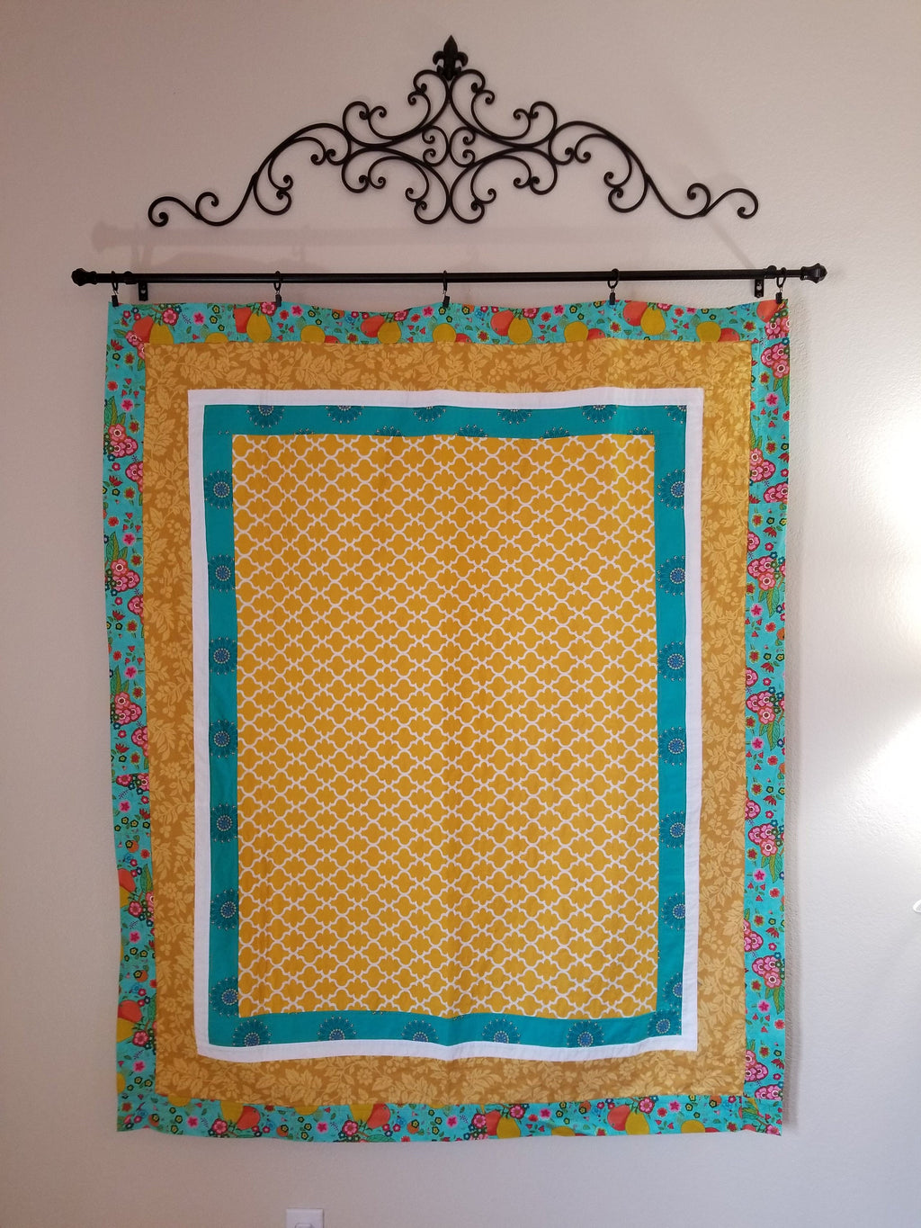 Summer Weight Lap Quilt & Pillow Set:  Sea of Gold