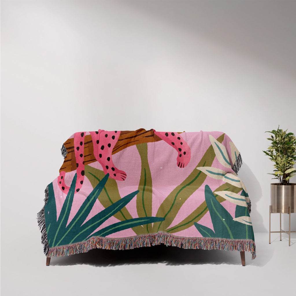 Pink Leopard Woven Throw Blanket: Tropical Jungle Tapestry