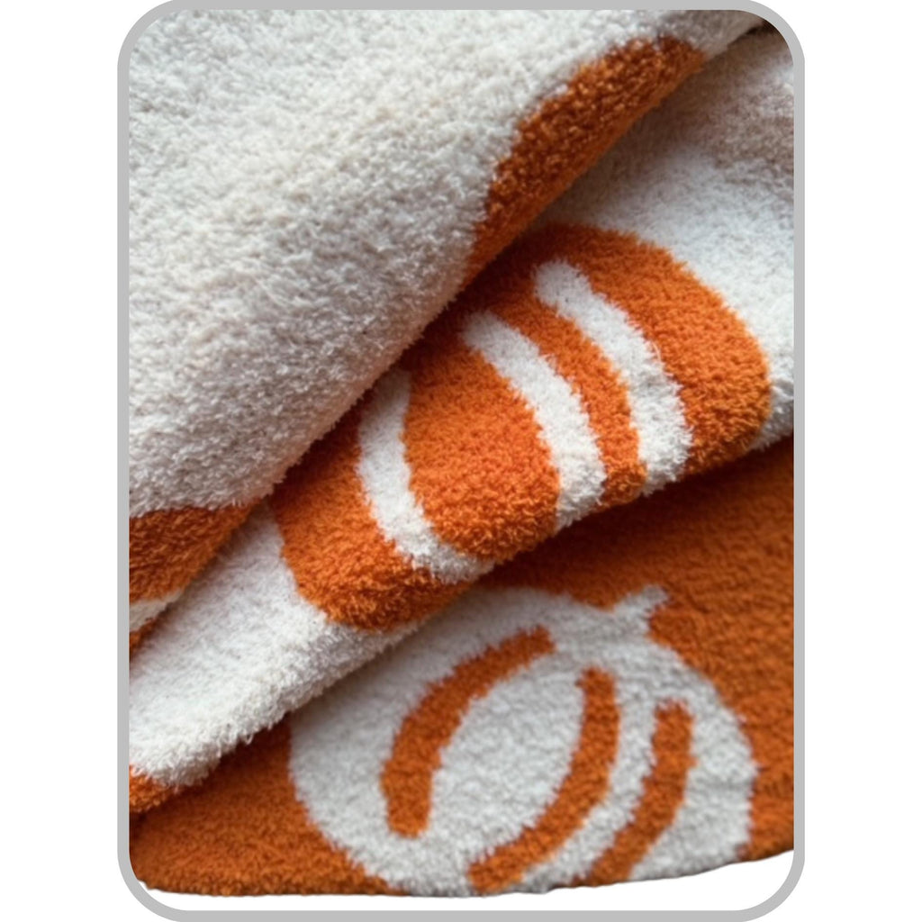 Pumpkin Throw Blanket, Fall Blanket, Halloween, Cozy, Ultrasoft, Plush, Strechy, Fluffy, Microfiber feather yarn, Two-sided, Reversible