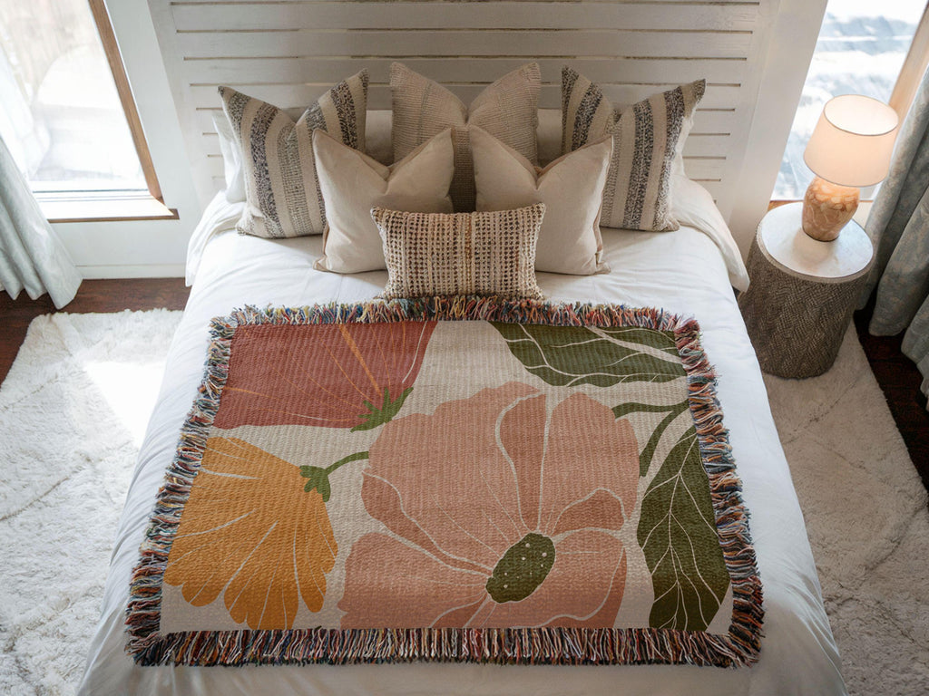 Boho Floral Woven Cotton Blanket: Colorful Fringed Throw