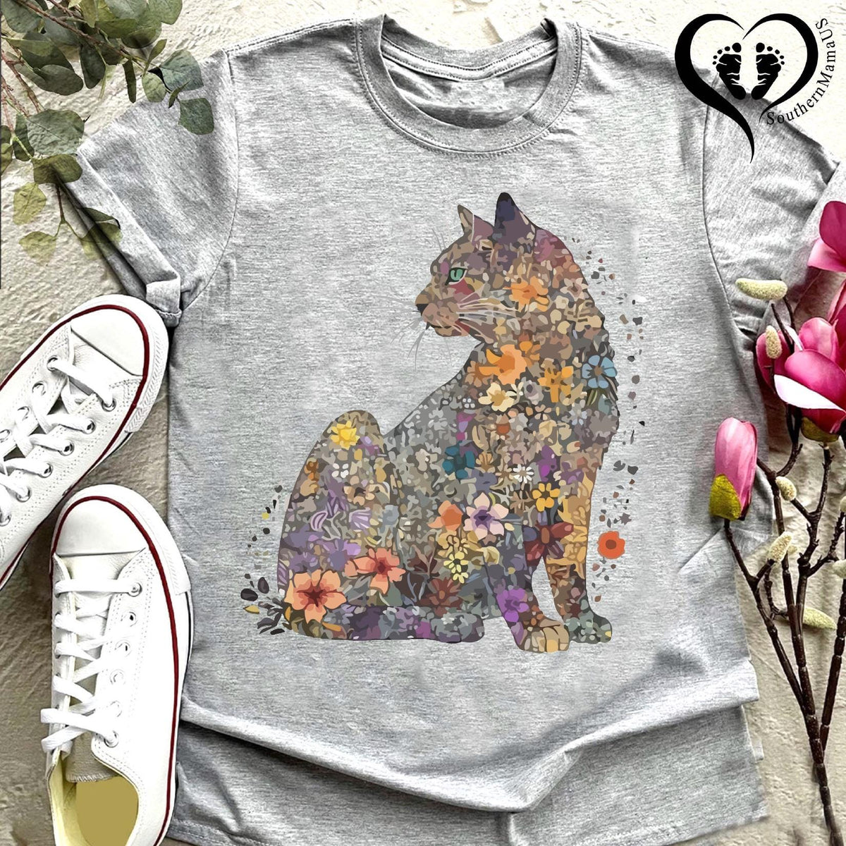 Cat Mom Shirt,Floral Cat T-shirt,Cat Mom Gift,Purr Shirt,Cat Lover Shirt, Gift For Mom, Animal Lover Tee, Cute Cat Shirt, Women Floral Shirt