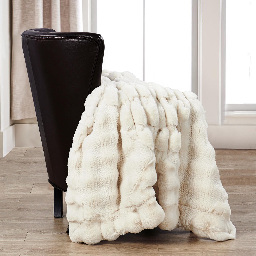 Plaid Patchwork Faux Fur Throw Blanket, Cozy Farmhouse Plush Couch Throw (60" x 70"), Rustic Home Decor Gift