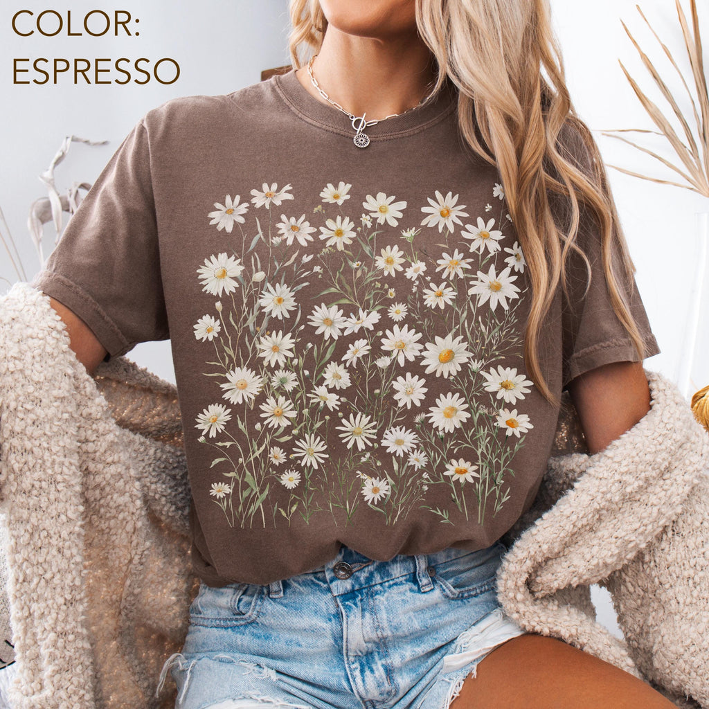 Daisy Flower Shirt Comfort Colors, Wildflowers Shirt, Cottagecore Floral Tee, Botanical Shirt, Nature Aesthetic Tee, April Birth Flower Gift