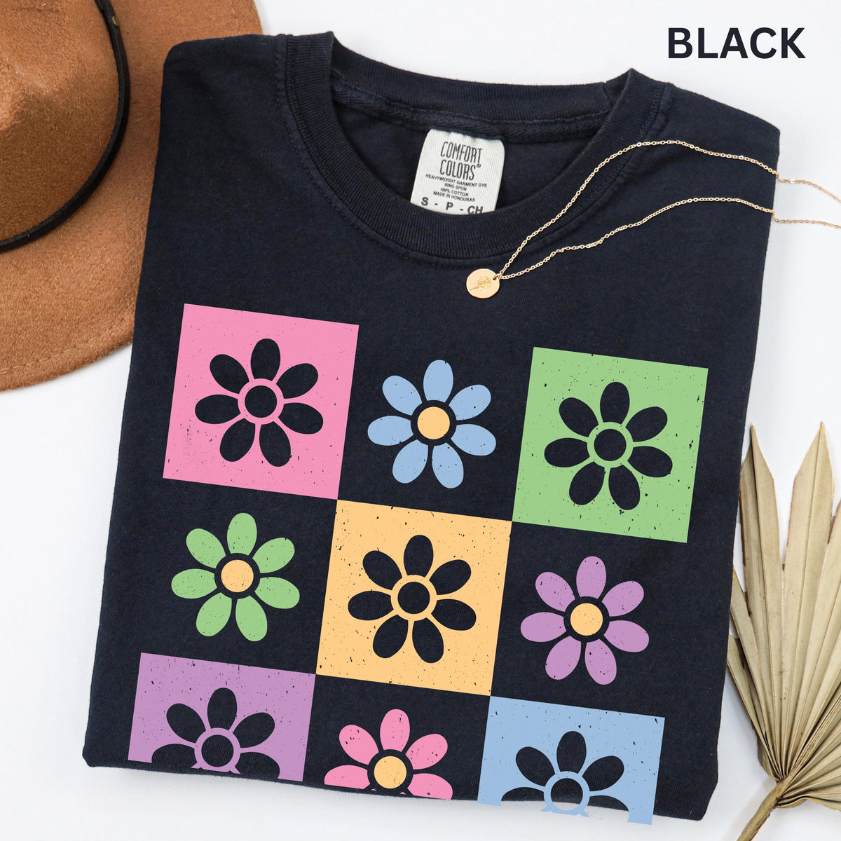 Comfort Colors Retro Checkered Flower Shirt, Summer Shirt for Women, Boho Floral T-Shirt, Floral Beach Shirt, Trendy Oversized Shirt Gift