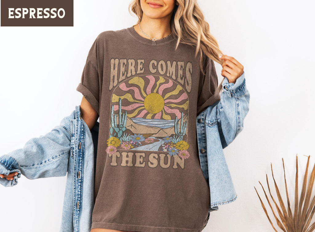 Here Comes The Sun Shirt, Comfort Colors® Retro Desert Sunset Graphic Tee, Boho Western Shirts