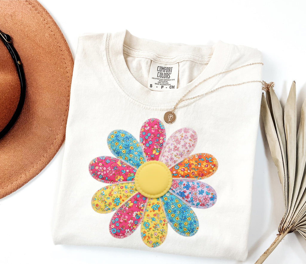Comfort Colors Faux Patchwork Daisy Flower Shirt Retro Floral Shirt Spring Summer Flower Shirt Boho Daisy Tee Cute Floral Women Youth Shirt