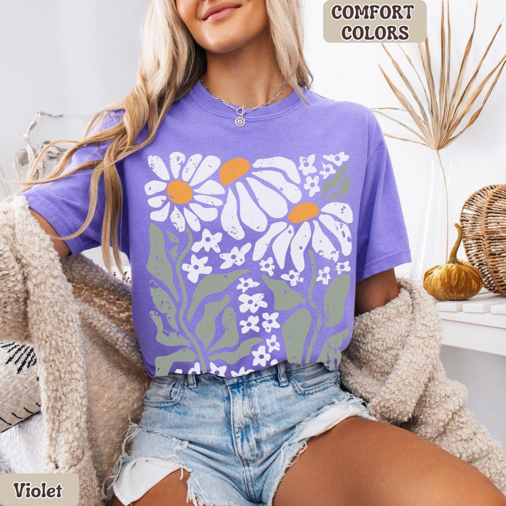 Boho Daisy Flower Tee, Comfort Colors Botanical Tee, Wildflower Shirt, Retro Floral T-Shirt, Plant Shirt, Gardener Shirt, Trendy Gift