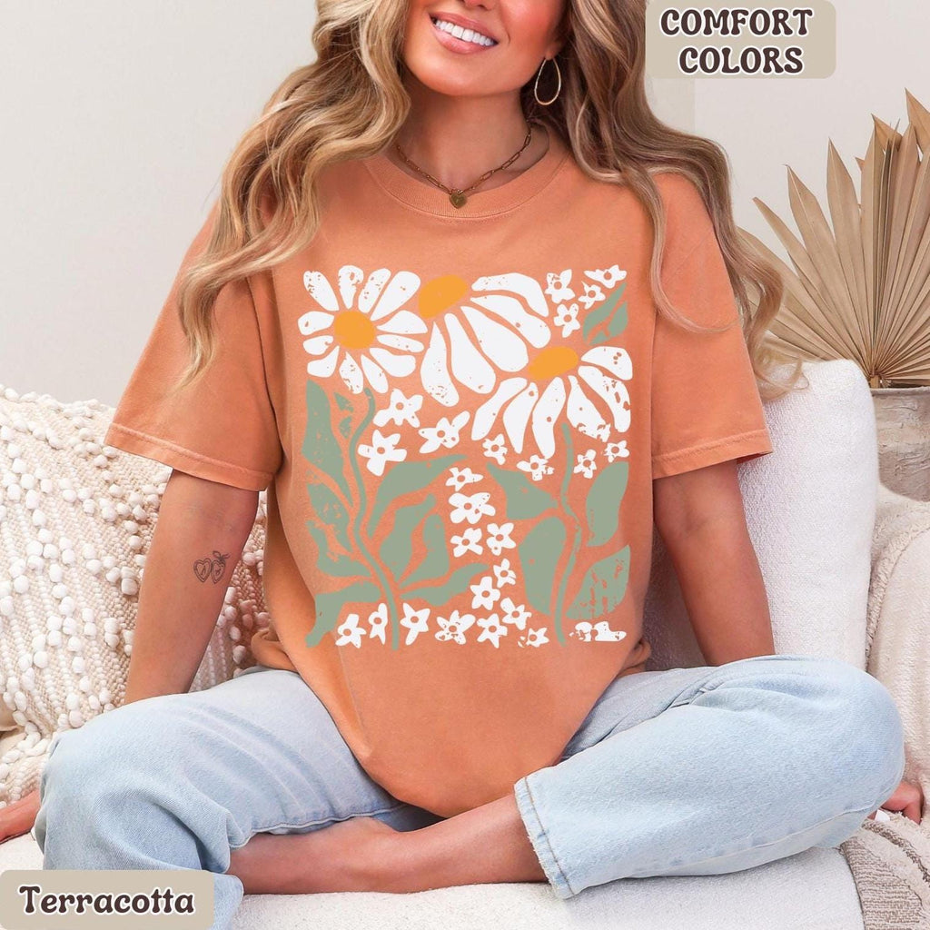 Boho Daisy Flower Tee, Comfort Colors Botanical Tee, Wildflower Shirt, Retro Floral T-Shirt, Plant Shirt, Gardener Shirt, Trendy Gift