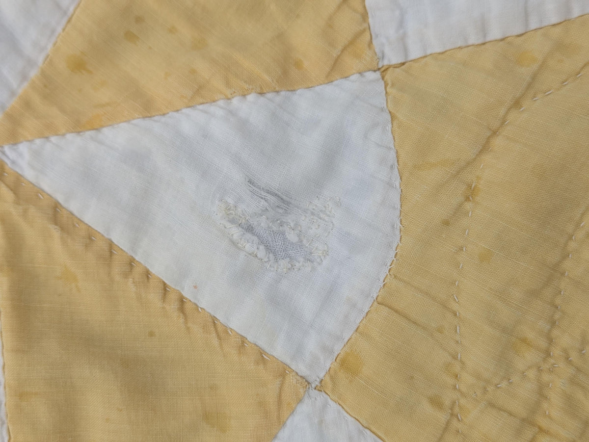 Antique yellow and white quilt | lightweight coverlet bedspread