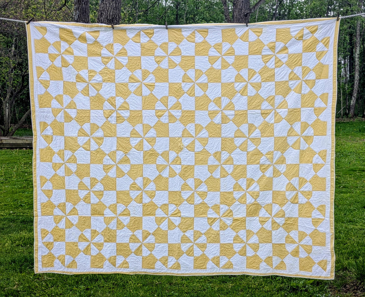 Antique yellow and white quilt | lightweight coverlet bedspread