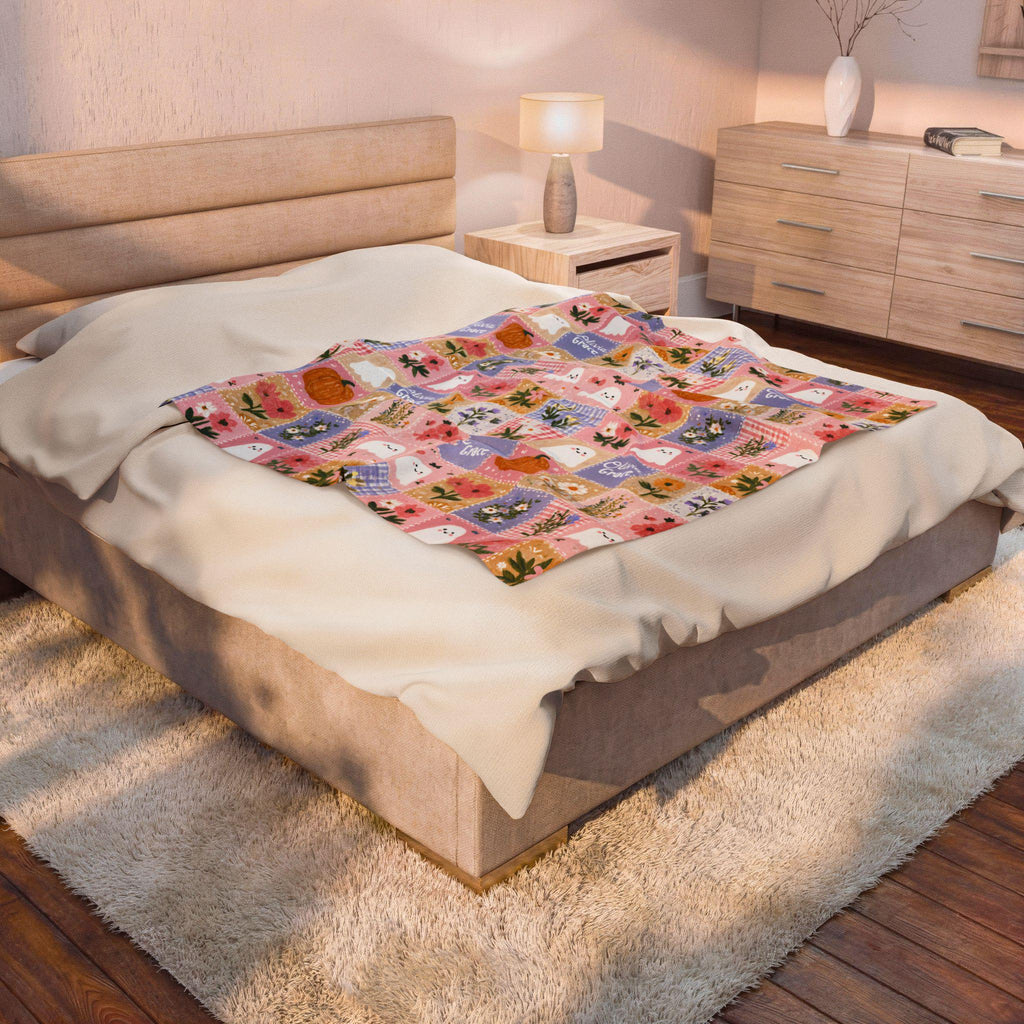 Personalized Patchwork Pumpkin Ghosts Velveteen Blanket | Cozy Fall Halloween Throw