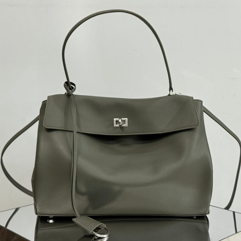RODEO MEDIUM BAG 35 IN KHAKI GREEN SMOOTH CALFSKIN SILVER HARDWARE